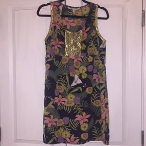 Adorable patterned shift dress 💗🧡🖤